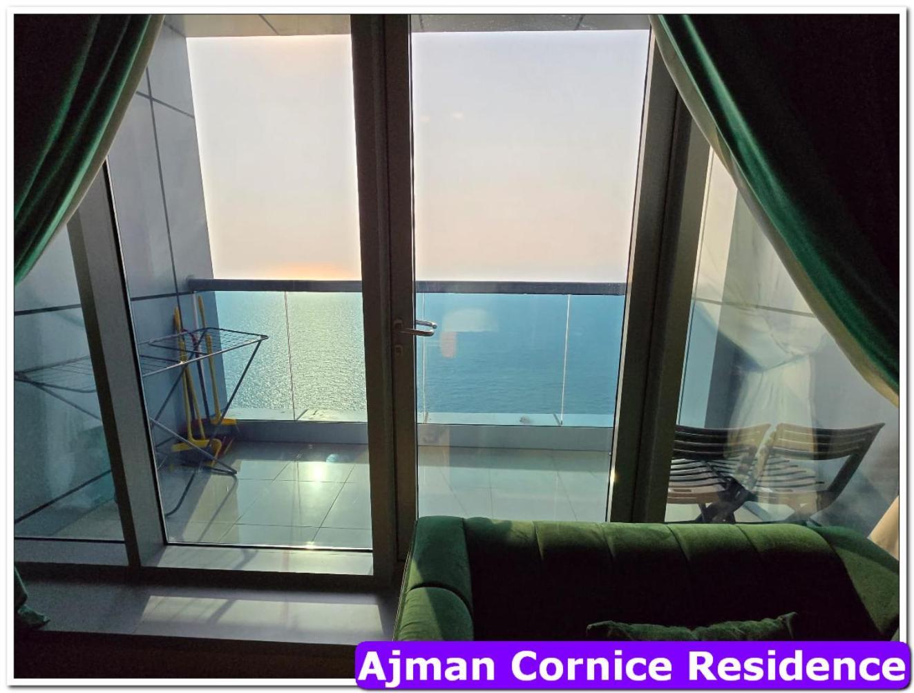 Skyline High Beach 2 Bedroom Apartment Ajman Ngoại thất bức ảnh