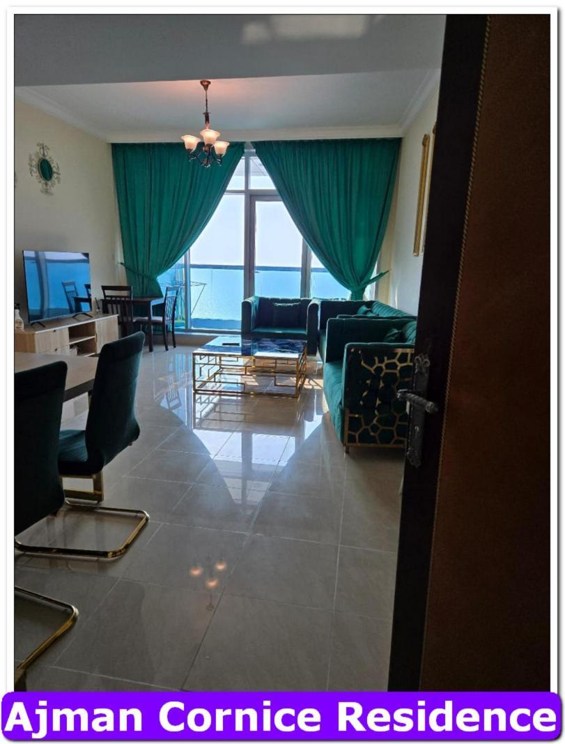 Skyline High Beach 2 Bedroom Apartment Ajman Ngoại thất bức ảnh